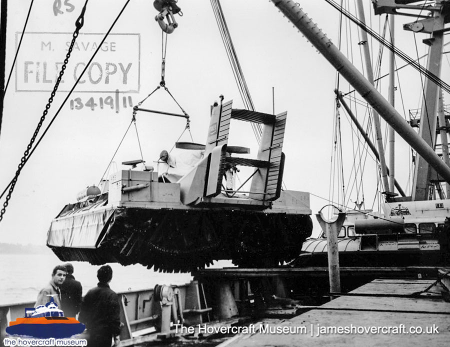 SRN6 being transported -   (The Hovercraft Museum Trust).